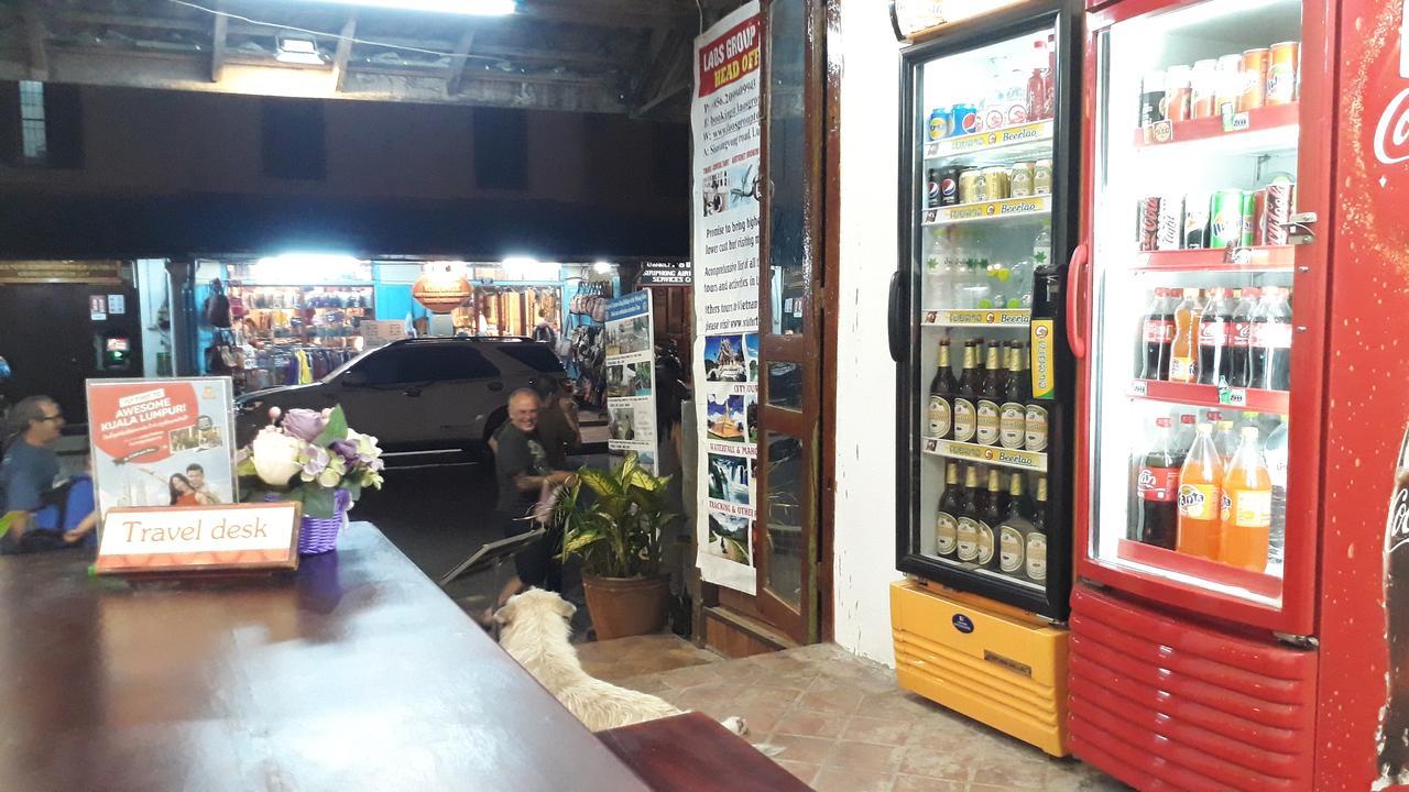 Tony Central Hostel Луанг Прабанг Екстериор снимка